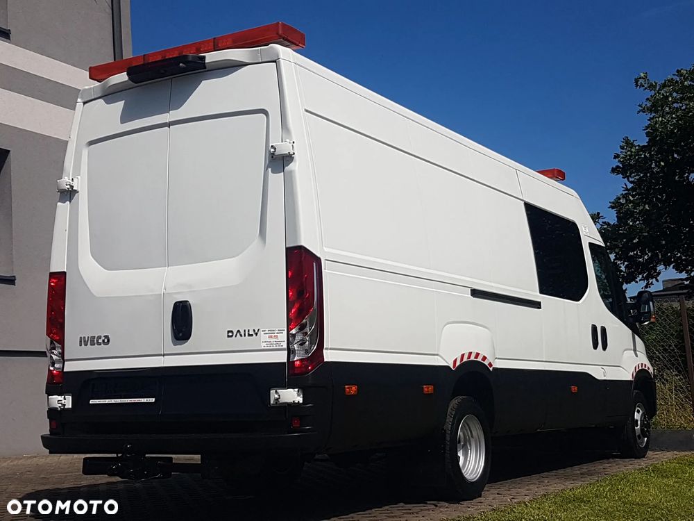Iveco 50C15 DAILY 7-OSÓB BRYGADÓWKA BLIŹNIAKI MAXI DŁUGI WYSOKI KLIMA BLASZAK VAN FURGON HAK KRAJOWY - 29