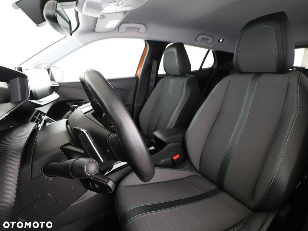 Peugeot 2008 1.2 PureTech Allure Pack S&S EAT8 - 14