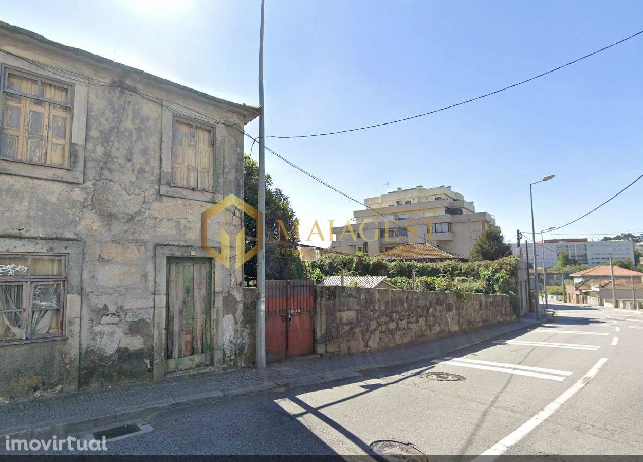 Terreno com Potencial de Construção junto ao Hospital de S. João - Grande imagem: 2/4