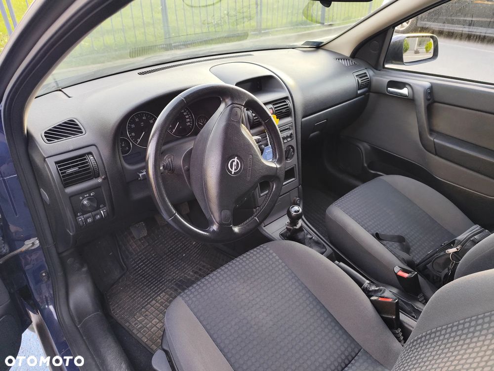 Opel Astra 1.4 NJoy - 6