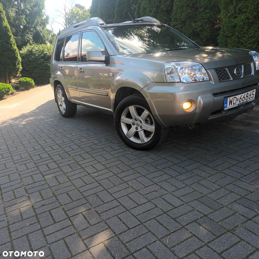 Nissan X-Trail 2.0 Sport - 2