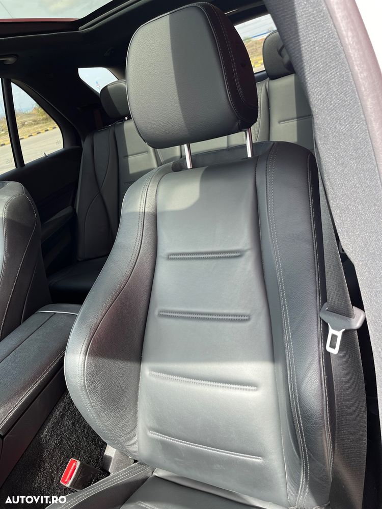 Mercedes-Benz GLE 300 d 4Matic 9G-TRONIC AMG Line - 21