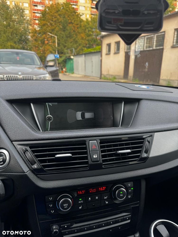 BMW X1 xDrive20i - 12