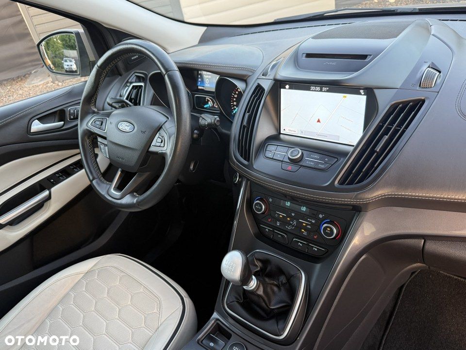 Ford Kuga Vignale 2.0 TDCi AWD - 30