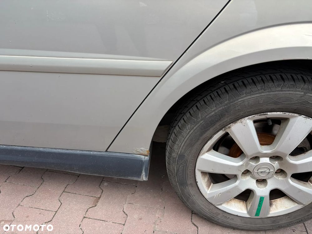 Opel Vectra 1.9 CDTI - 7