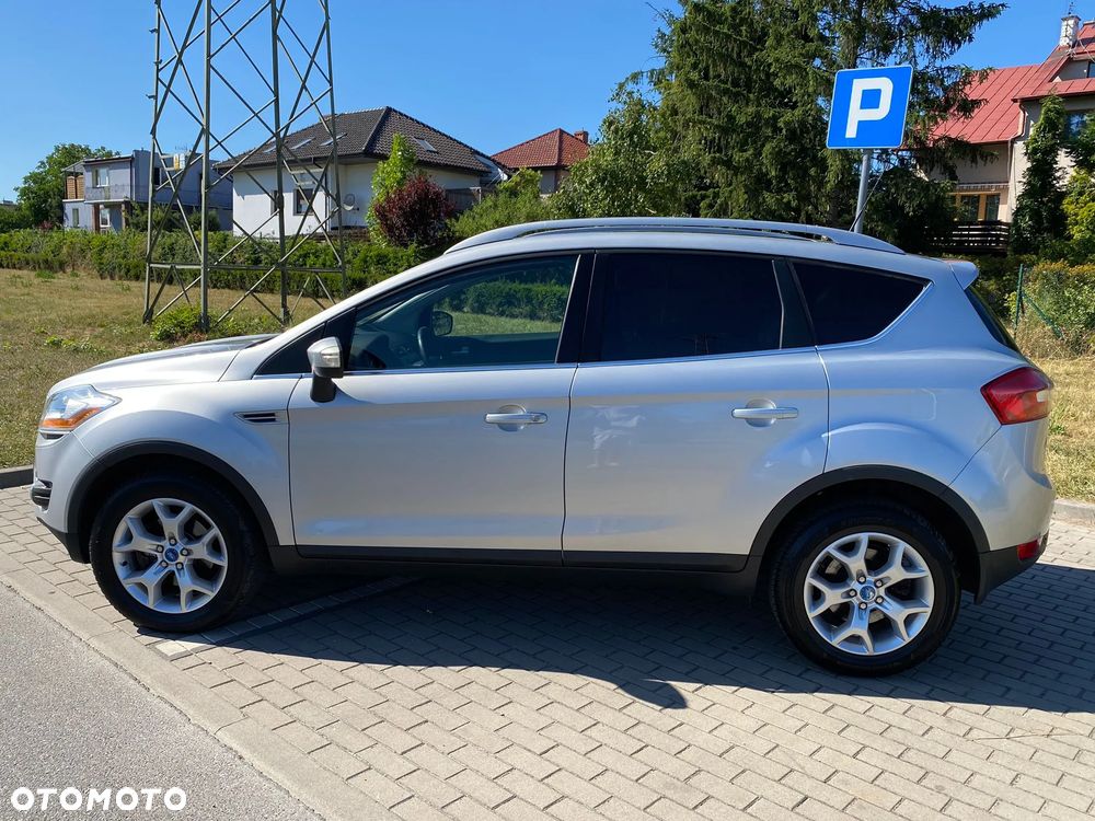 Ford Kuga 2.0 TDCi 4x4 Titanium - 2