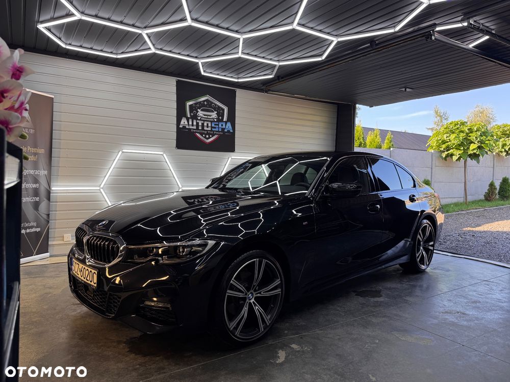 BMW Seria 3 320d xDrive M Sport Shadow sport - 17