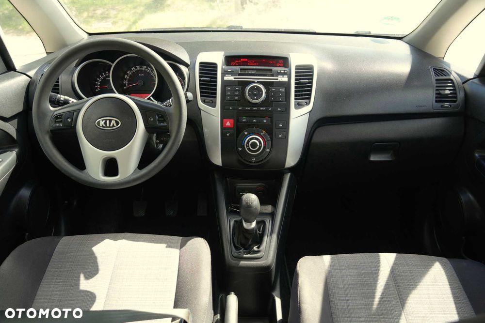 Kia Venga 1.4 CVVT Dream-Team Edition - 17