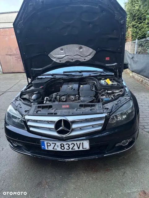 Mercedes-Benz Klasa C 180 Kompressor BlueEFFICIENCY - 14