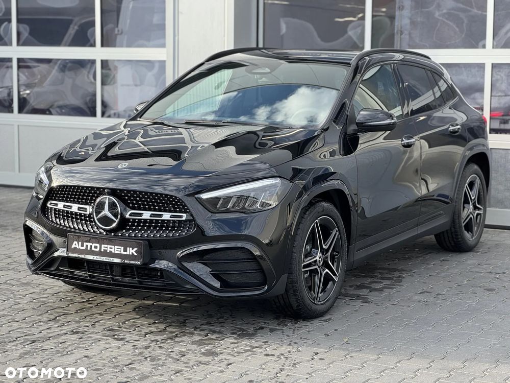 Mercedes-Benz GLA 200 AMG Line - 4