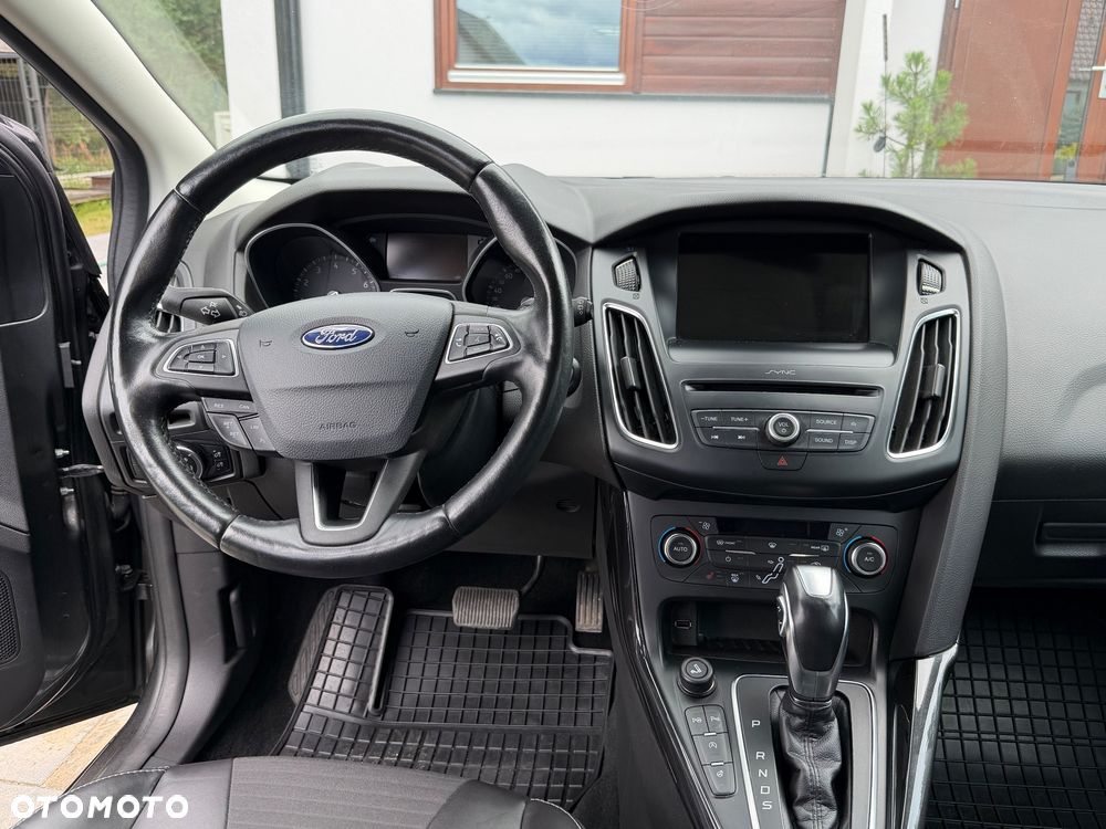 Ford Focus 1.0 EcoBoost Titanium Business - 13