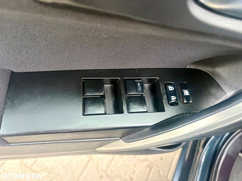 Toyota Auris 1.6 Valvematic Life Plus - 32