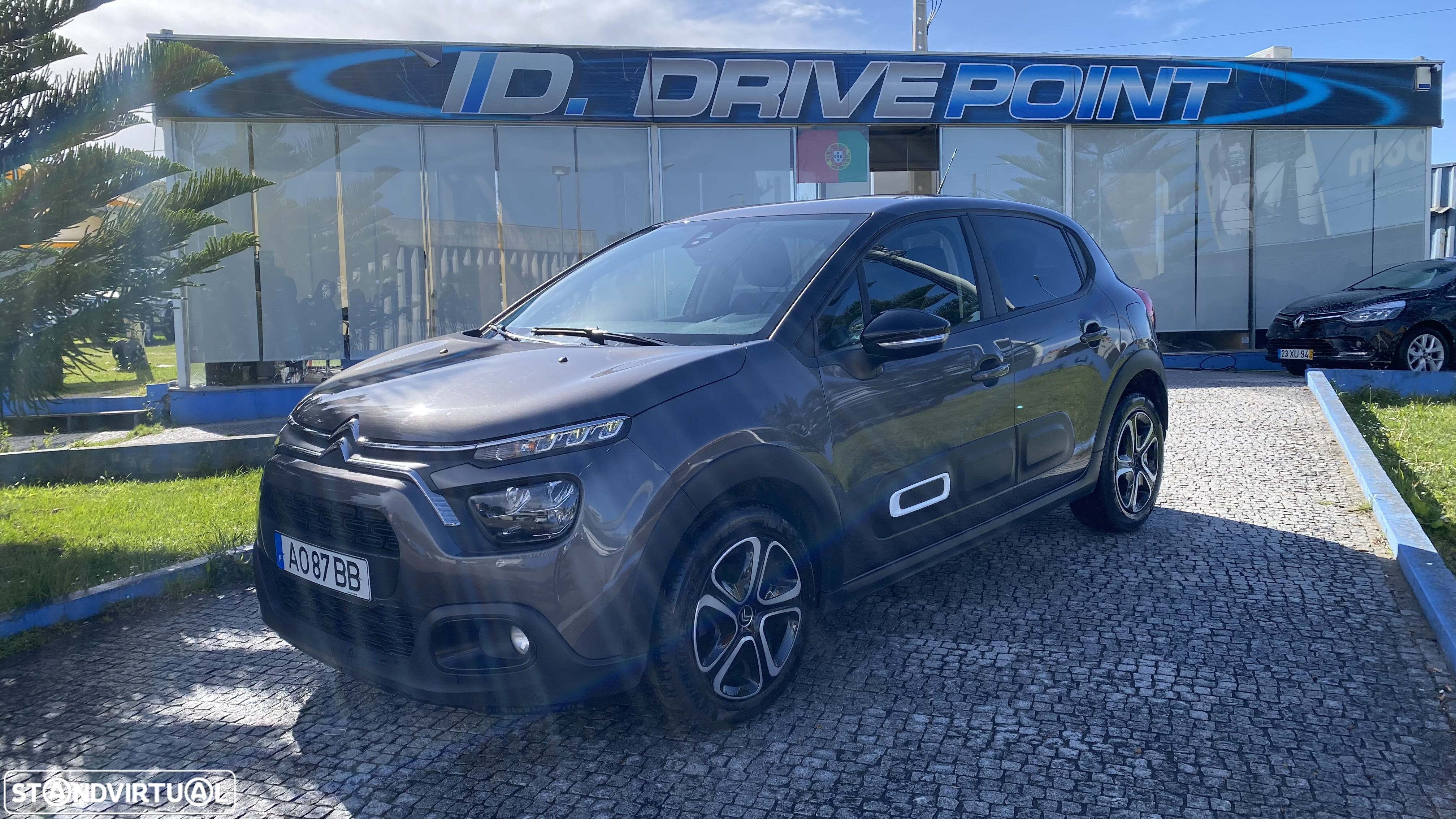 Citroën C3 1.5 BlueHDi Shine - 2