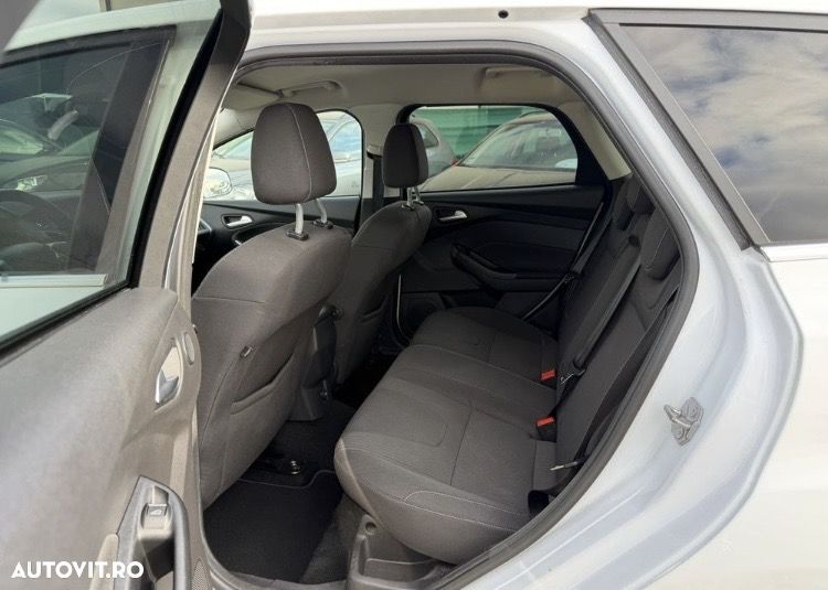 Ford Focus 1.6 EcoBoost Start-Stopp-System Titanium - 11