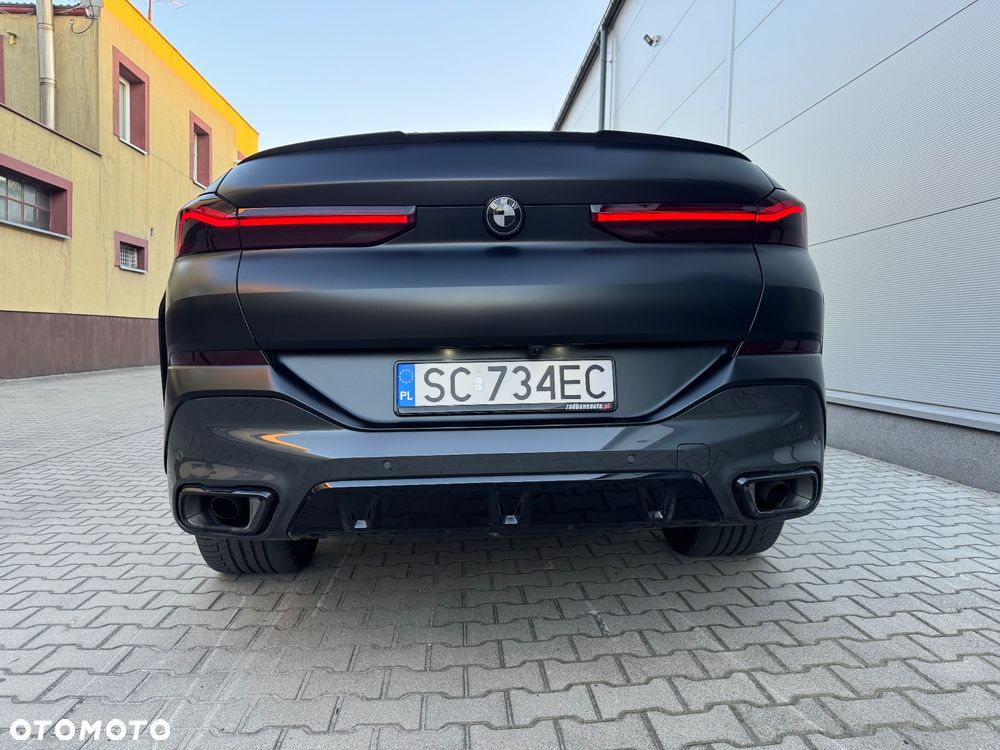 BMW X6 - 21
