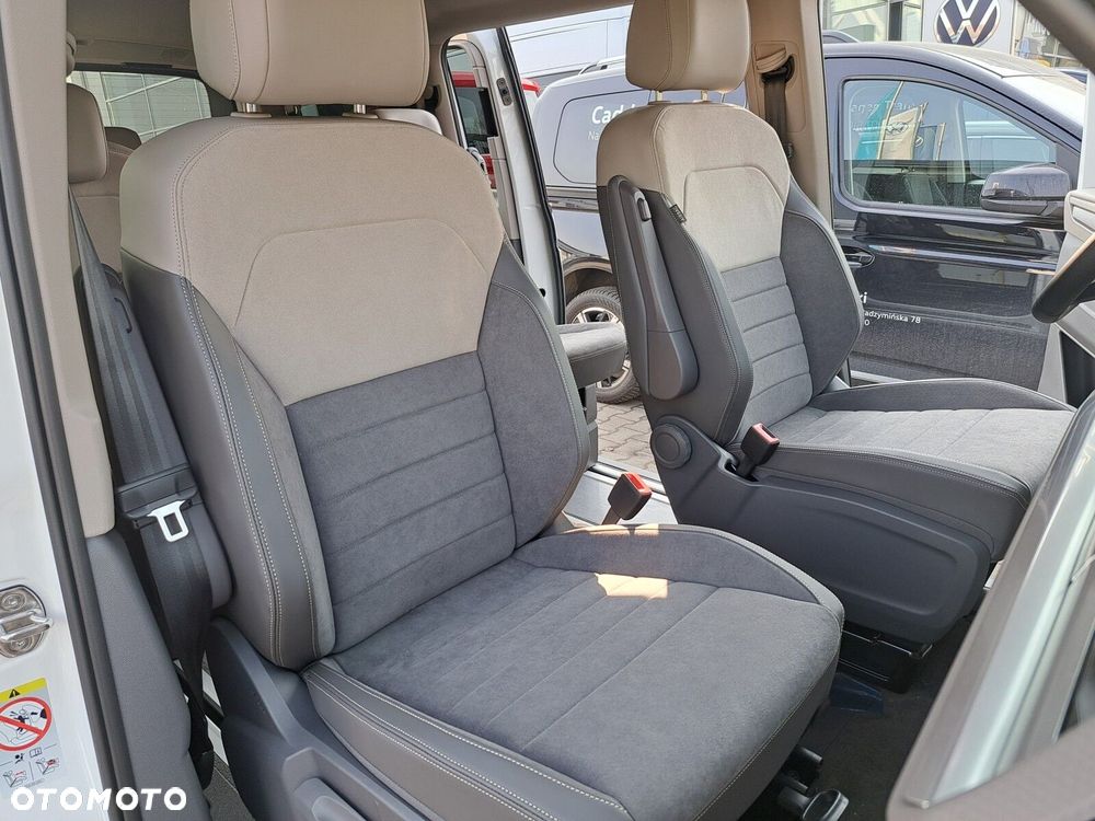 Volkswagen Multivan 2.0 TDI L2 Edition DSG - 17