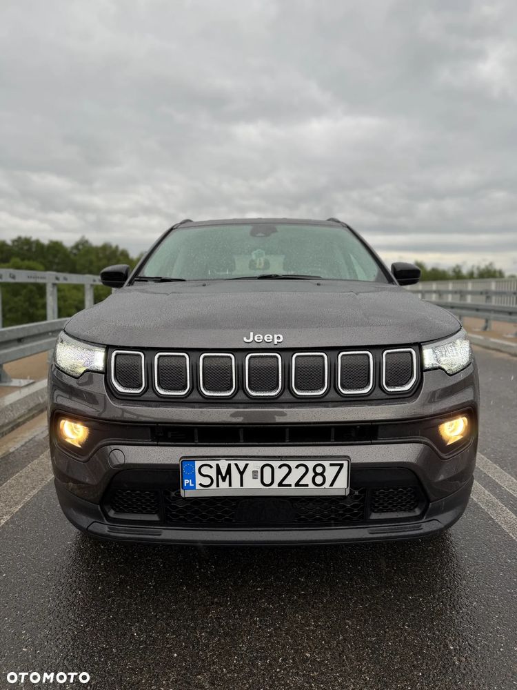 Jeep Compass - 4