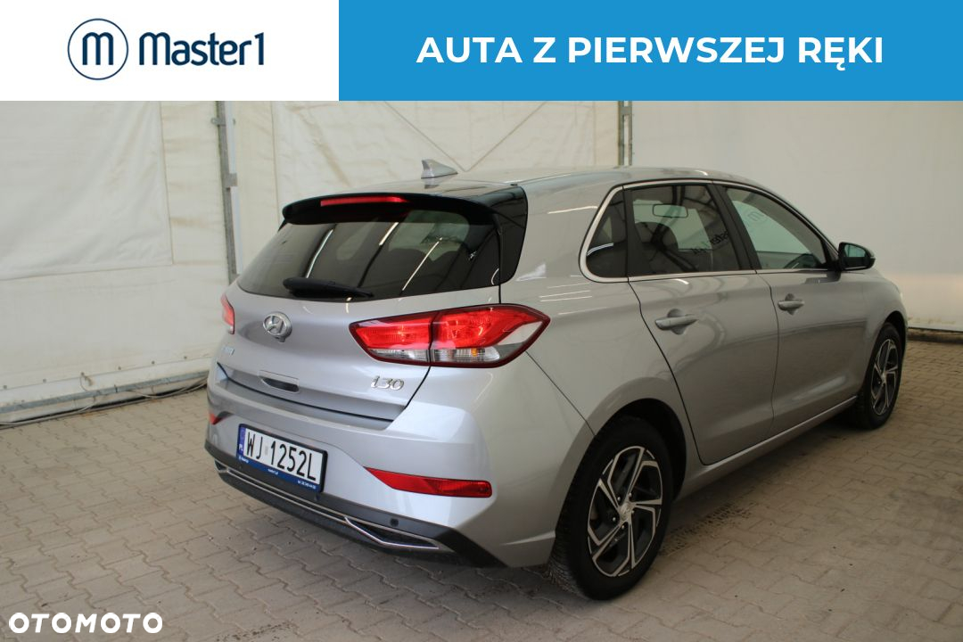 Hyundai i30 1.5 DPI Smart - 4