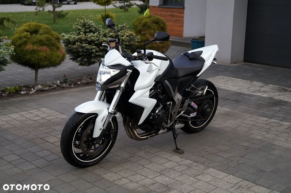 Honda CB - 3