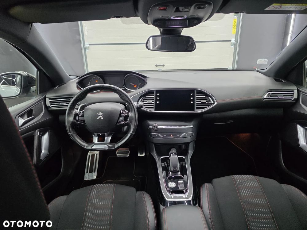 Peugeot 308 1.5 BlueHDi GT Pack S&S EAT8 - 5