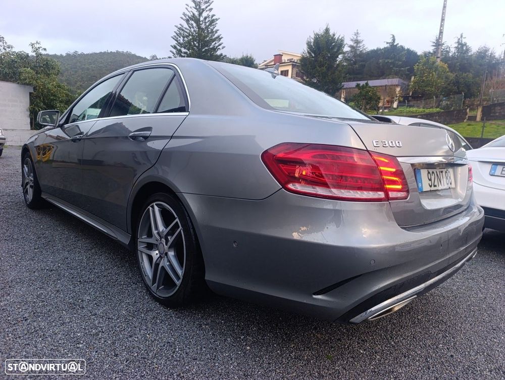 Mercedes-Benz E 300 - 6