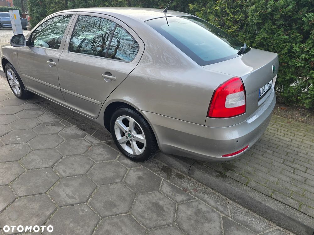 Skoda Octavia 1.2 TSI FAMILY - 13