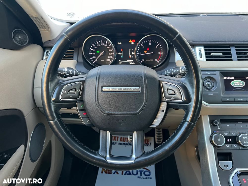 Land Rover Range Rover Evoque - 15