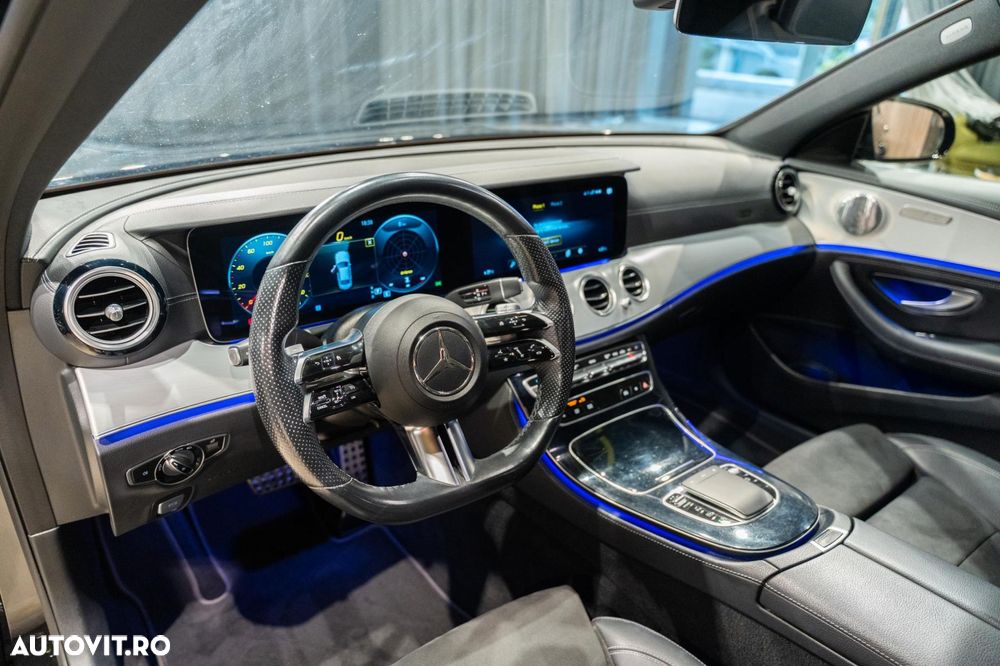 Mercedes-Benz E - 26