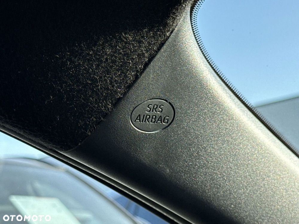 Toyota Yaris - 24
