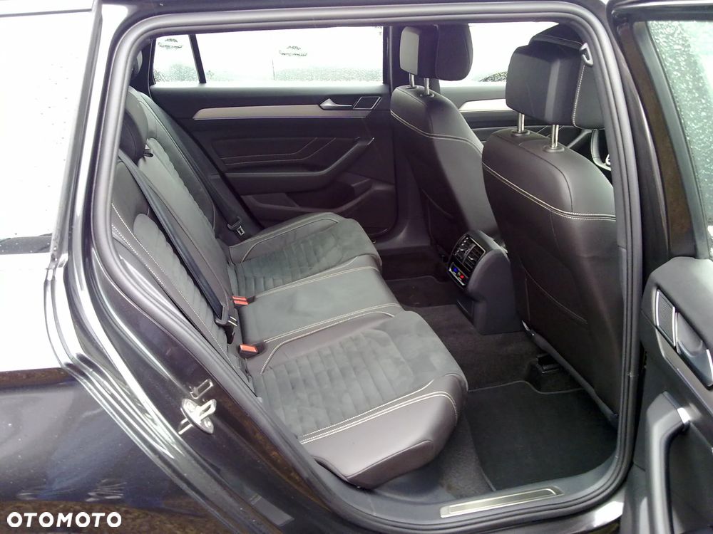 Volkswagen Passat 2.0 TDI SCR Highline DSG - 19