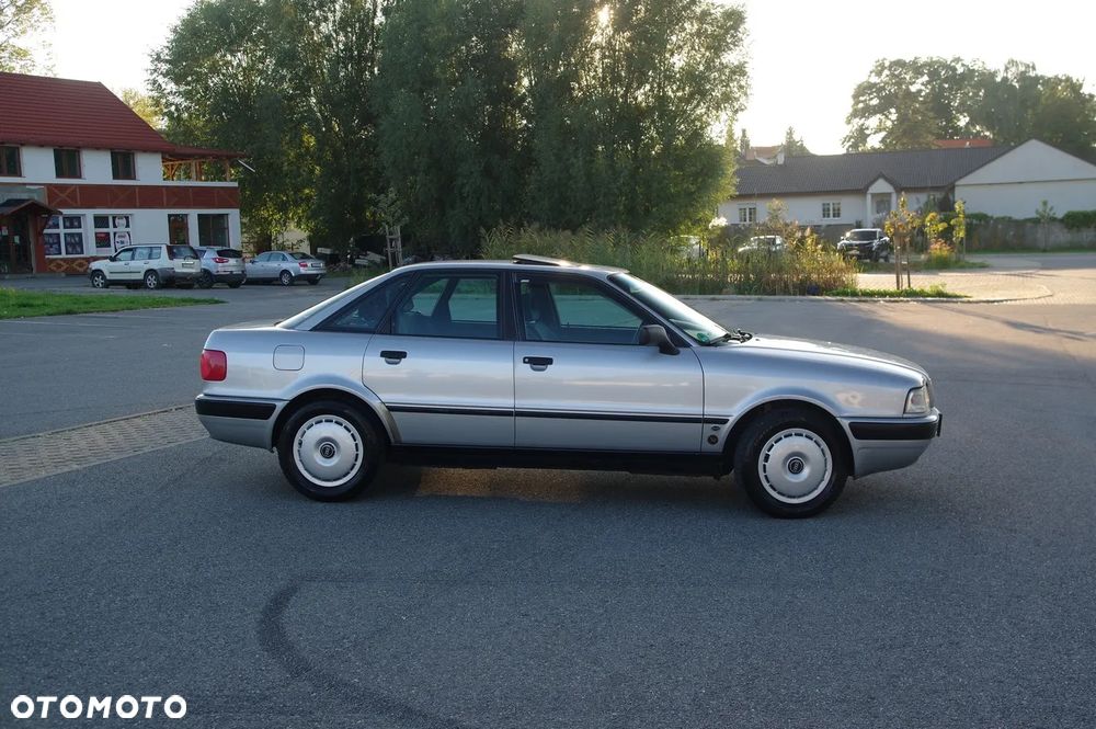 Audi 80 2.0 E - 18