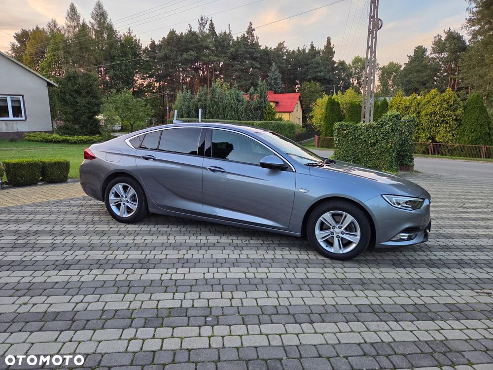 Opel Insignia 2.0 CDTI Innovation S&S - 10