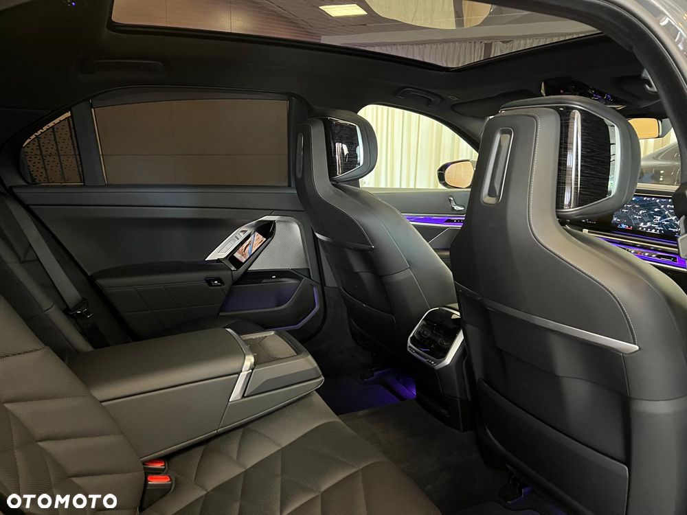 BMW Seria 7 740d xDrive mHEV M Sport sport - 12