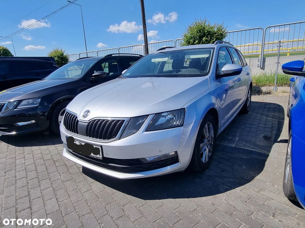 Skoda Octavia 1.6 TDI Ambition - 2