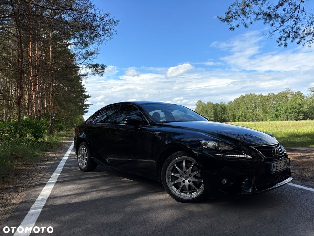 Lexus IS 200t Elite - 5