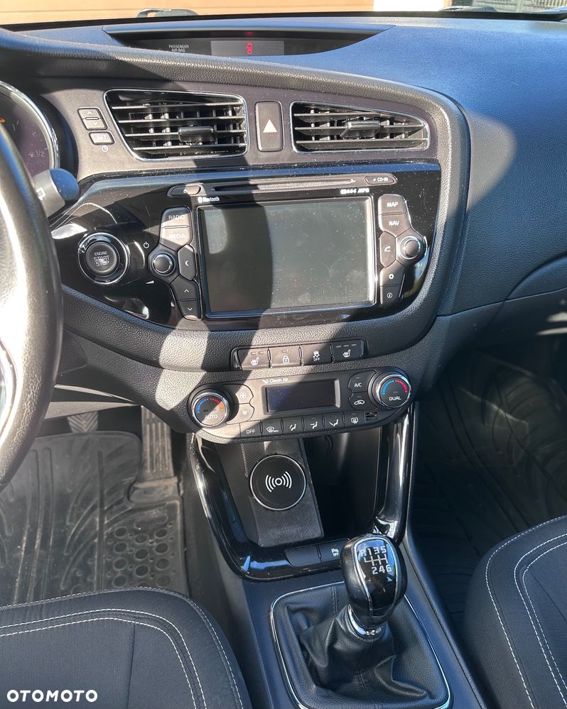 Kia Ceed - 7
