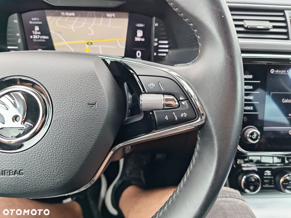 Skoda Superb 1.5 TSI Ambition DSG - 16