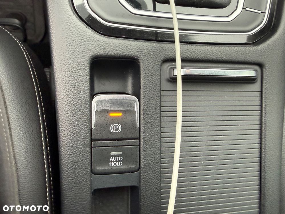 Volkswagen Passat Alltrack 2.0 TDI SCR 4Mot DSG7 - 18