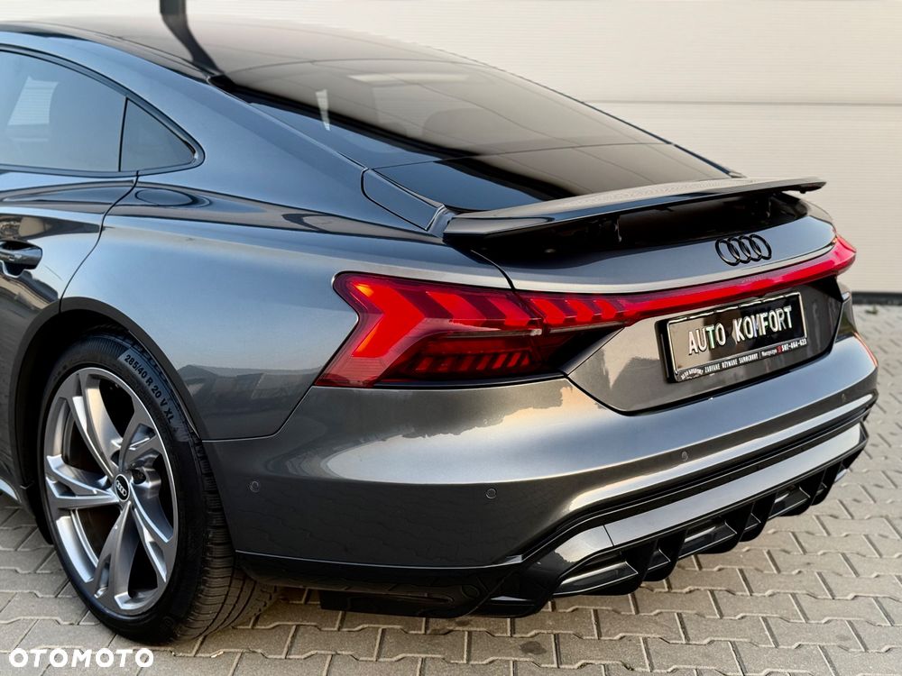Audi e-tron GT 60 93kWh Quattro - 16