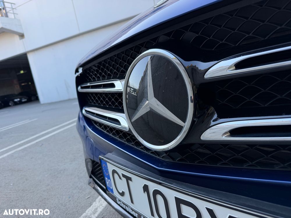 Mercedes-Benz GLC 250 d 4MATIC 9G-TRONIC AMG Line - 38