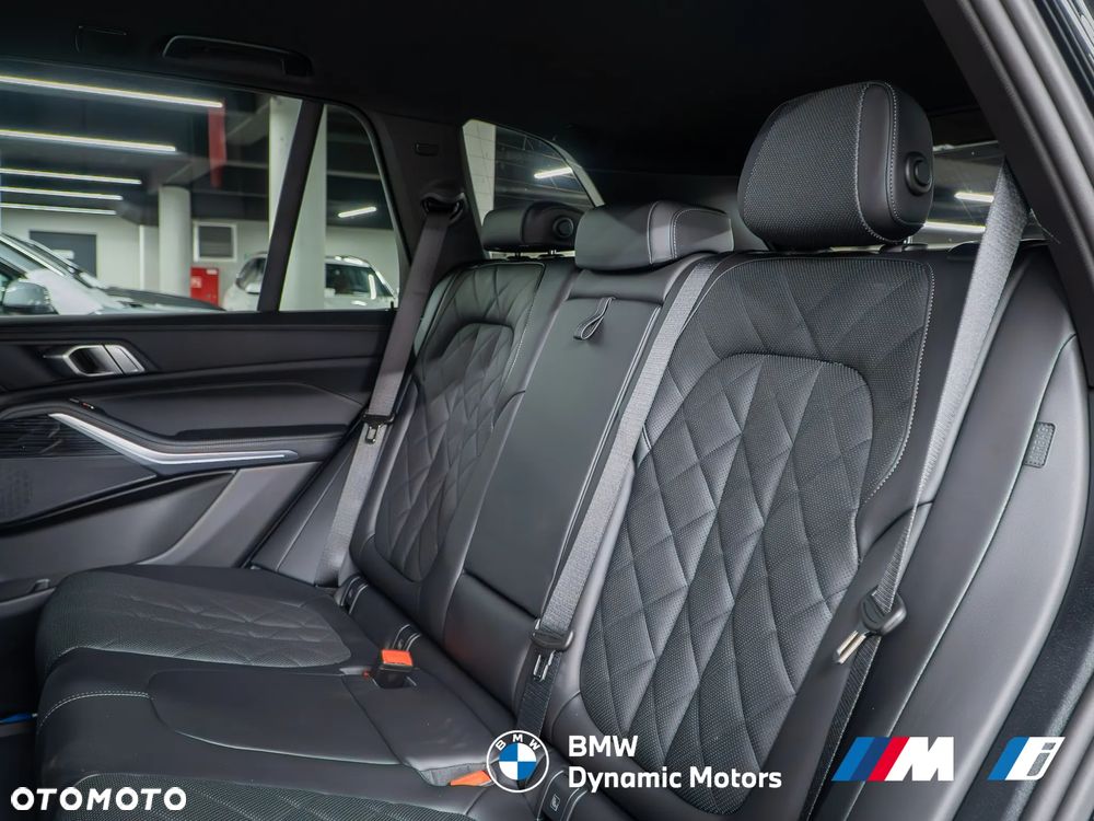 BMW X5 xDrive40i - 26