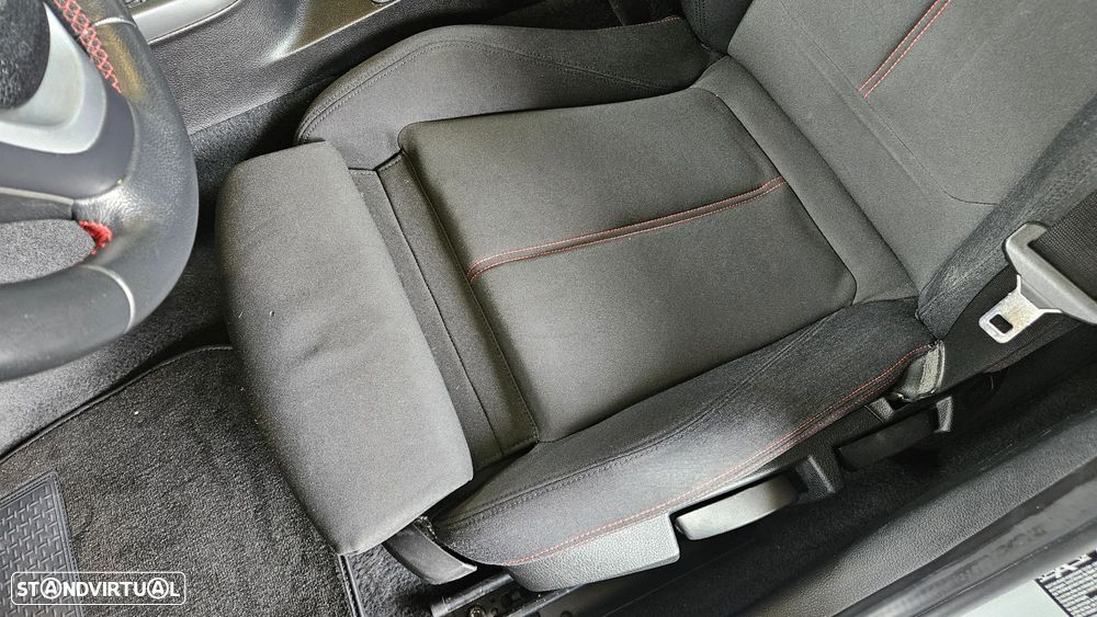 BMW 120 d xDrive Sport Line - 34