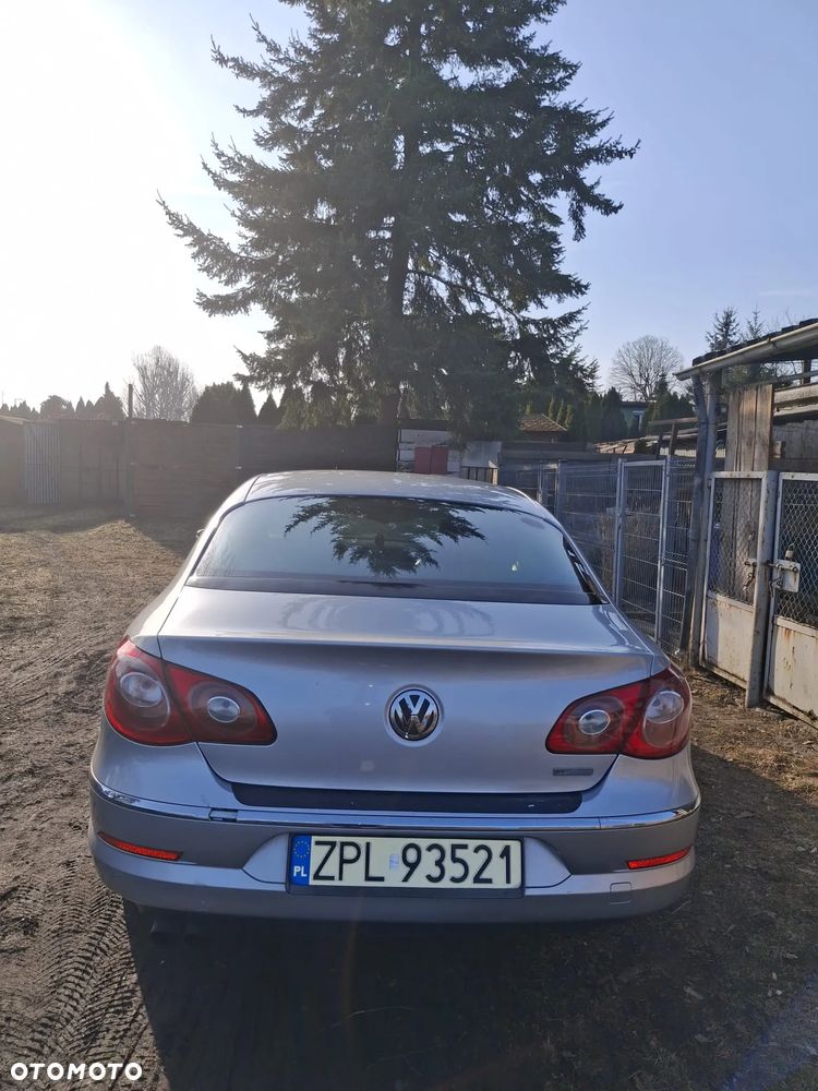 Volkswagen Passat CC - 4