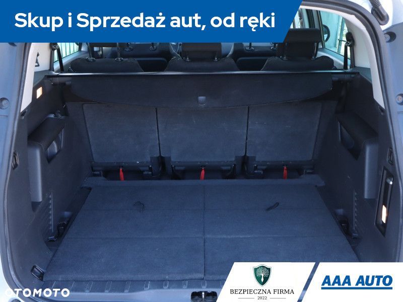 Peugeot 5008 - 15