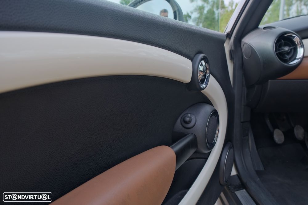 MINI 3 Portas Cooper D - 8