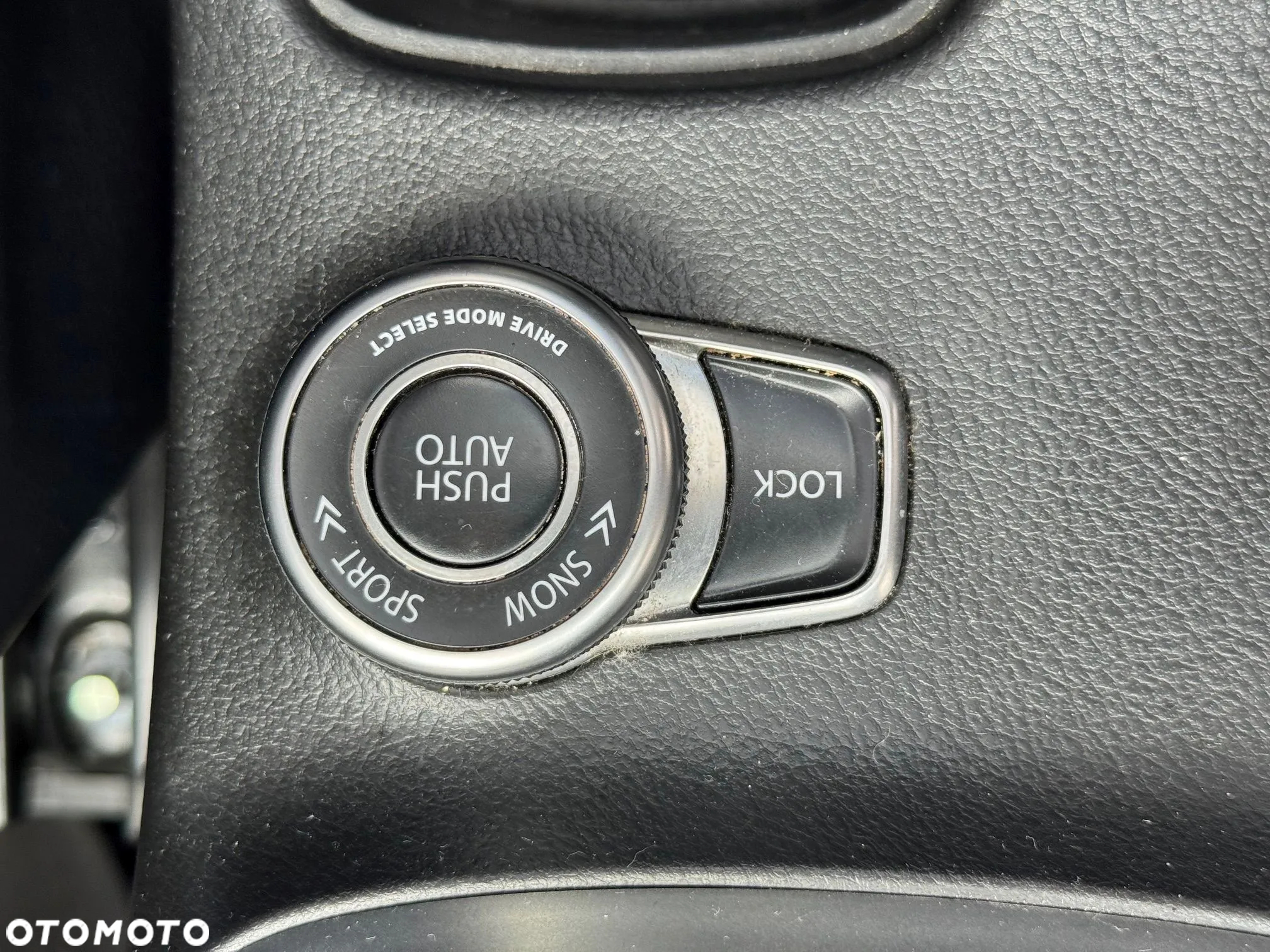 Suzuki SX4 S-Cross 1.4 T Premium - 8