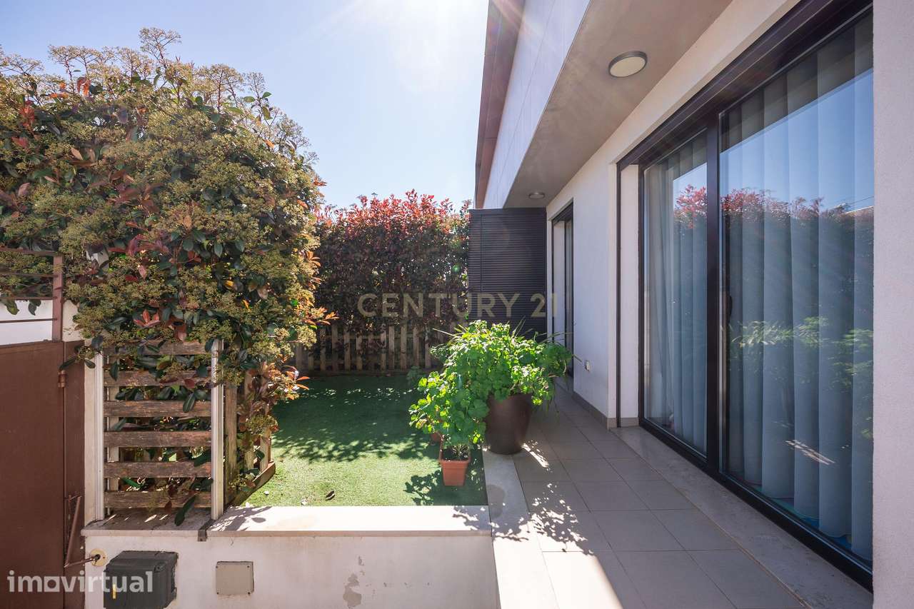 Moradia T4 Geminada - Carvalhais, Coimbra - Grande imagem: 3/29