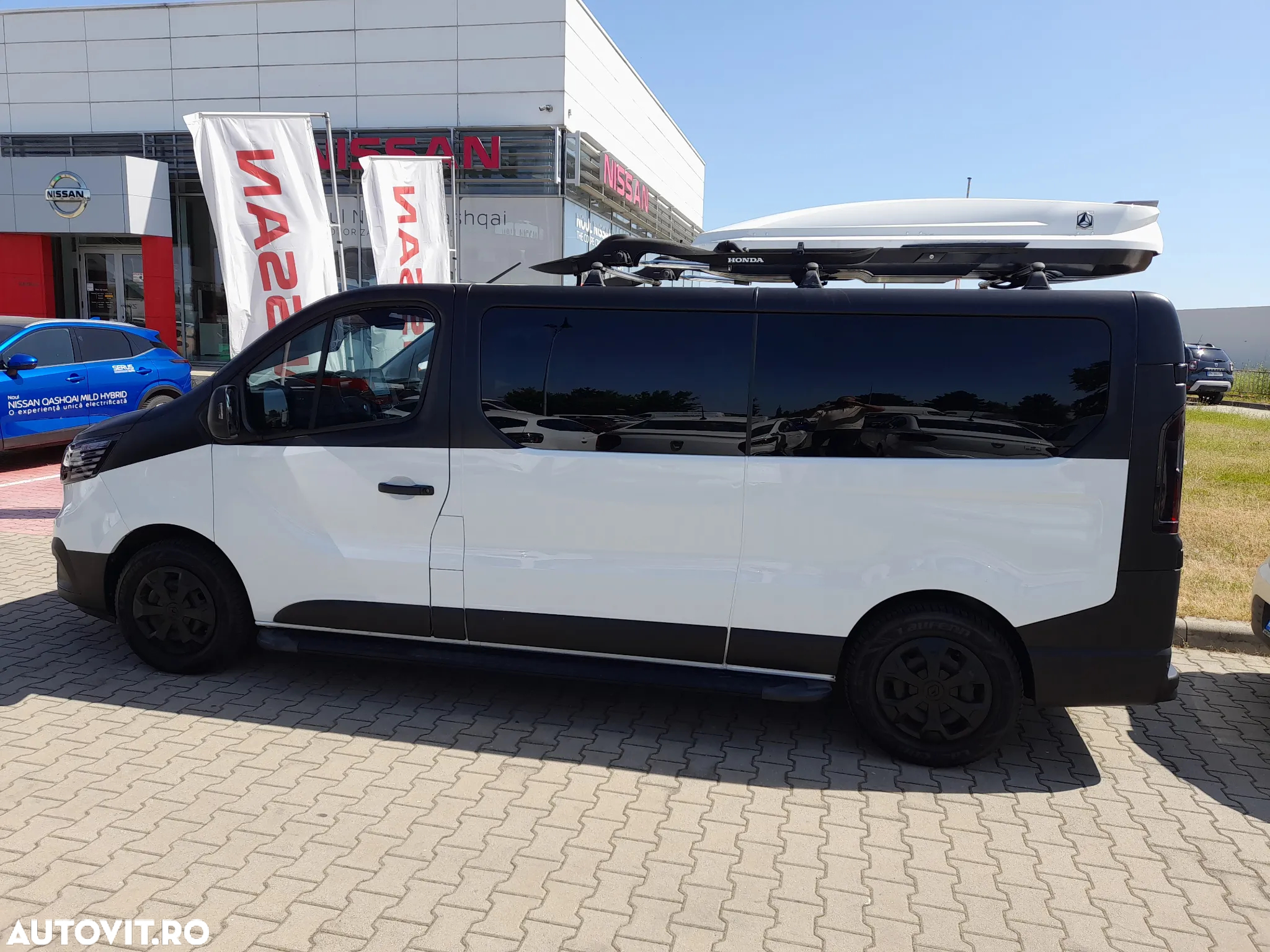 Renault Trafic Combi 2.0 Blue dCi 110 S&S L2 8+1 Zen - 3