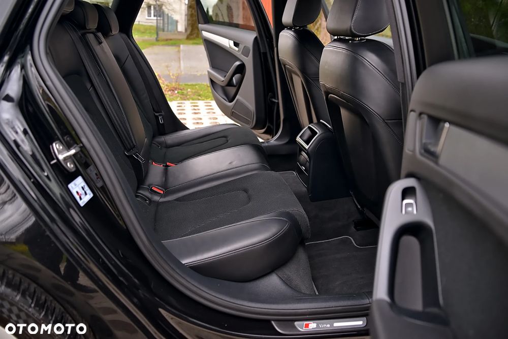 Audi A4 Avant 2.0 TDI DPF S line Sportpaket - 31