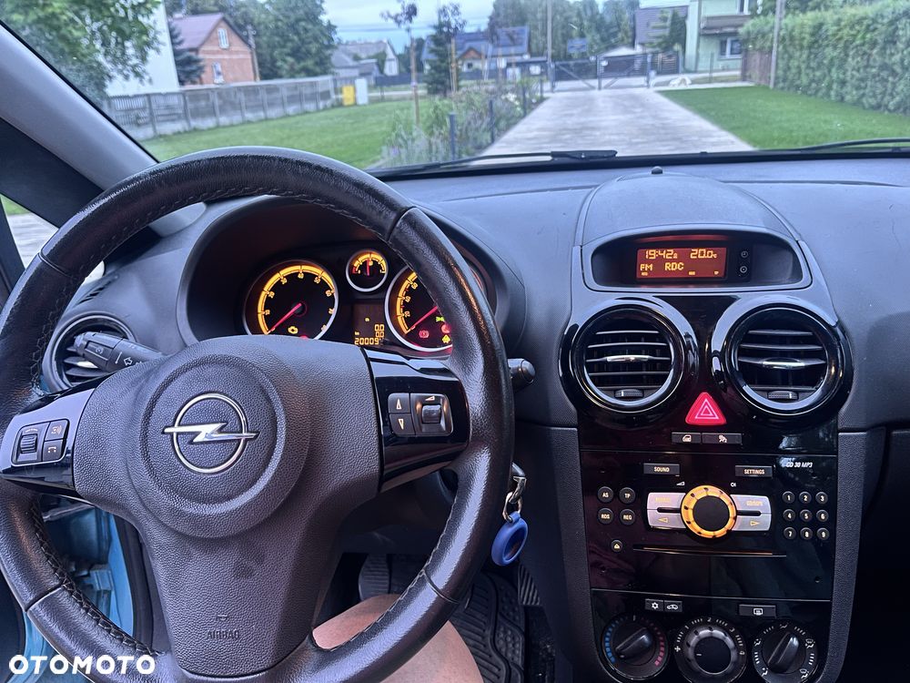 Opel Corsa - 7